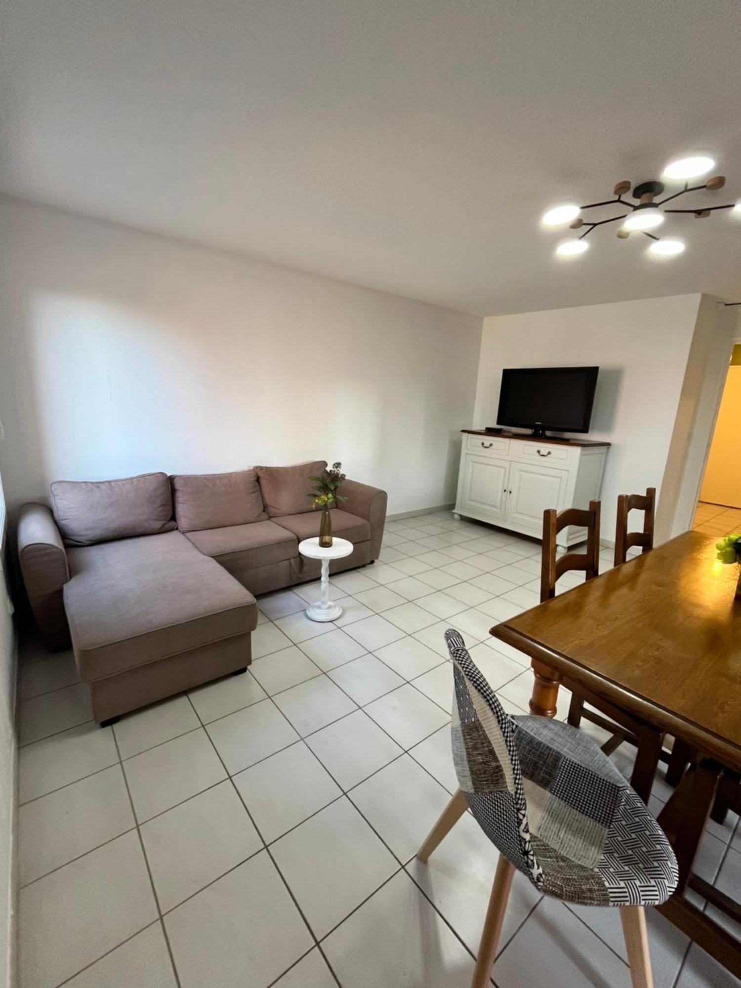 Appartement Les Terrasses Du Port Exteriör bild