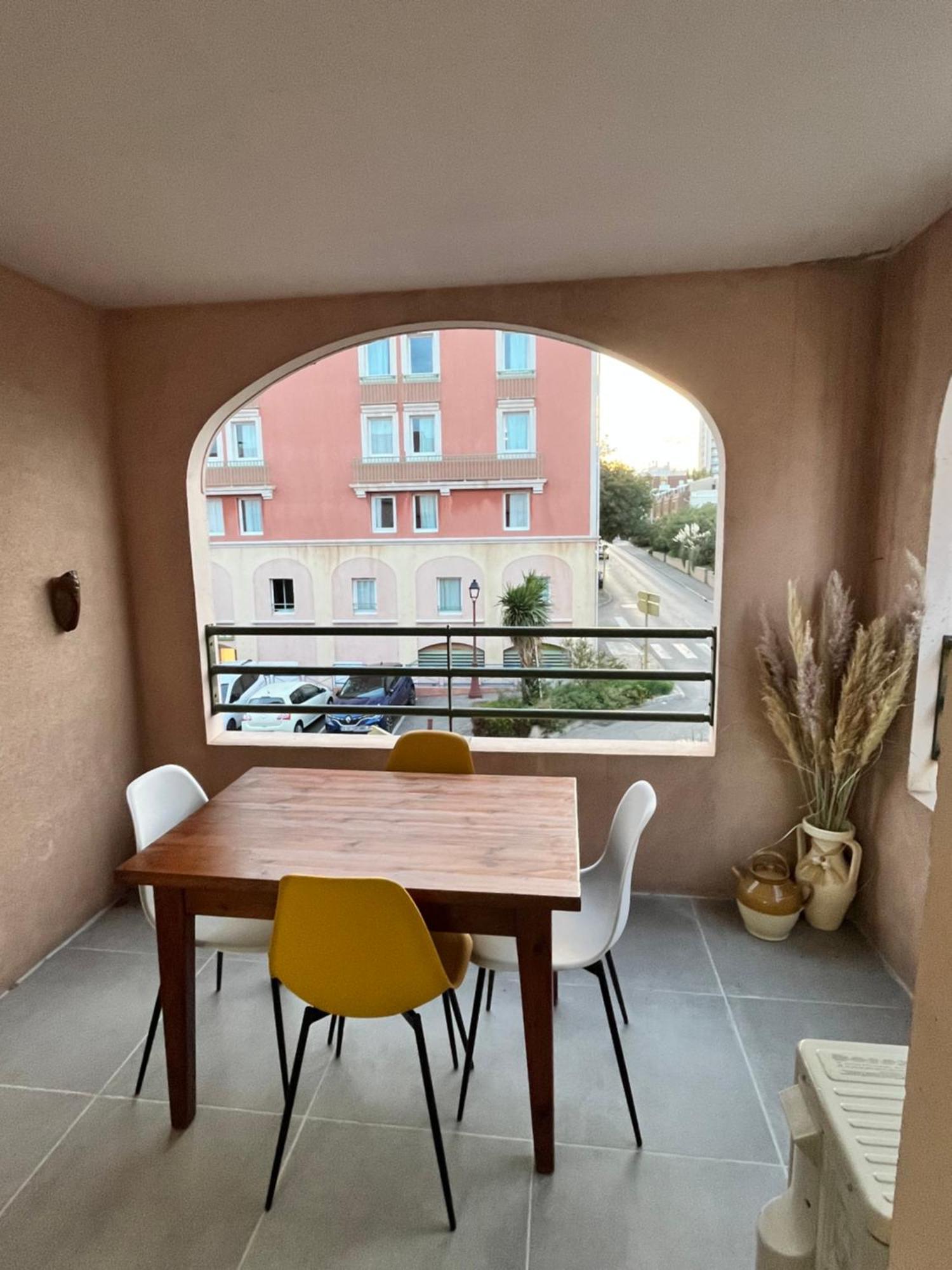 Appartement Les Terrasses Du Port Exteriör bild